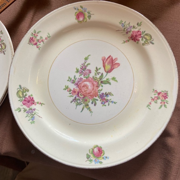 Partial Set of Antique Homer Laughlin/Household Institute Priscilla Dishes 12 pc - Picture 4 of 9